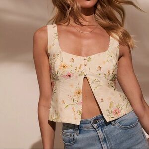 Flora Lane Linen Flyaway Floral Top